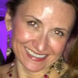 Meet your Posher, Adriana